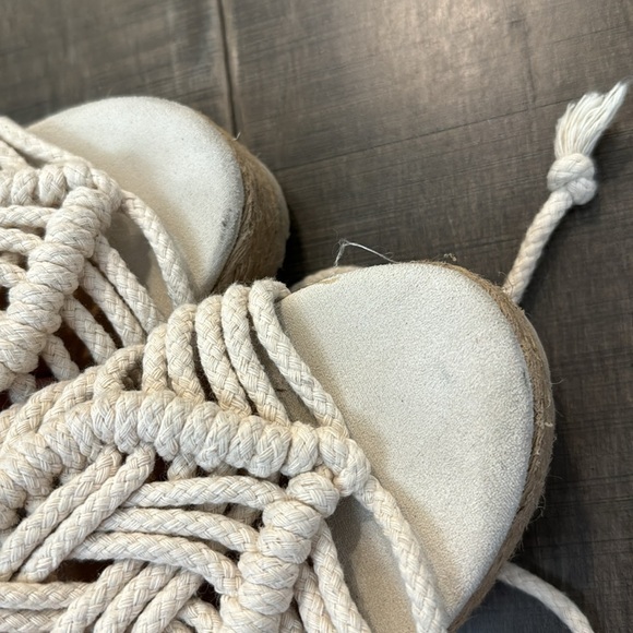 BELLAMICA BRAIDED SUMMER SANDALS SIZE 8 (38) - Picture 16 of 17